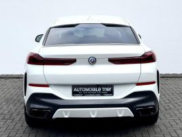 BMW X6 xDrive 30 d M Sport Paket /LASER/HUD/H&K/CAM in Weiß als SUV/Geländewagen/Pickup - Fahrzeugfoto 6