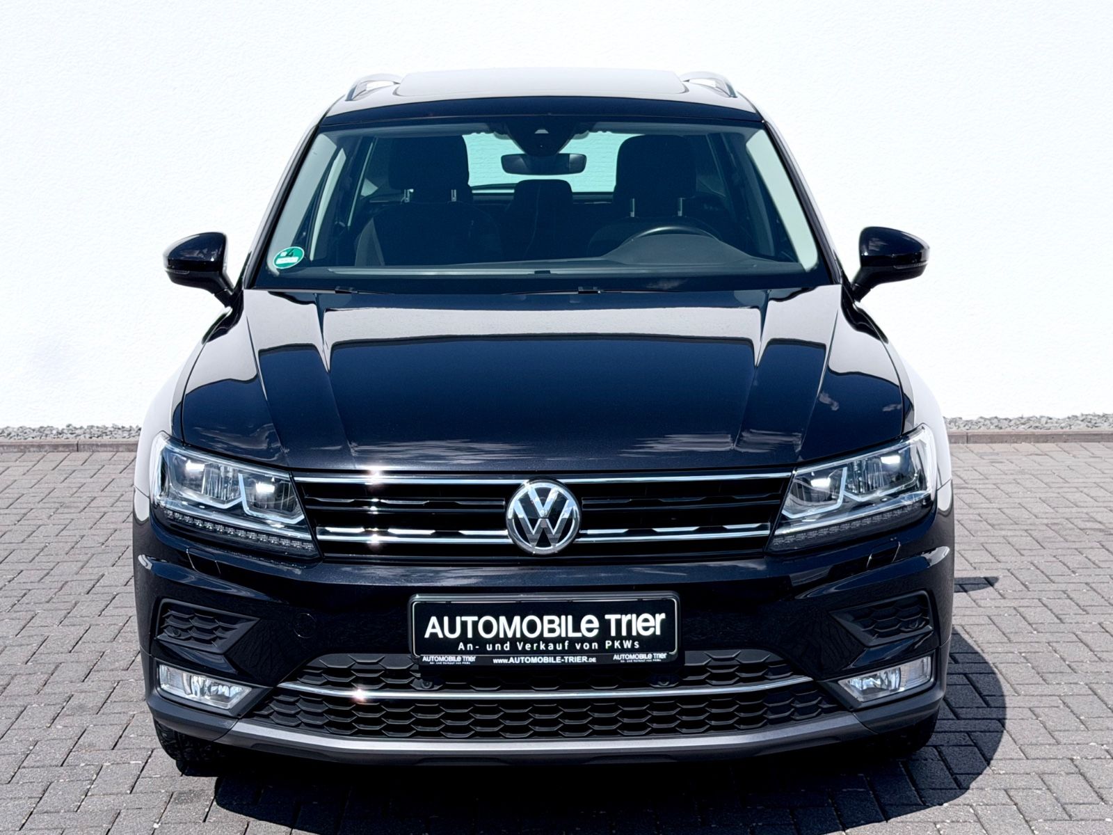 Bild 2 von 18 - Volkswagen Tiguan - Gebrauchtwagen von Automobile Trier Volkswagen Tiguan Highline 2.0 TSI DSG 4M, LED, ACC, PANO