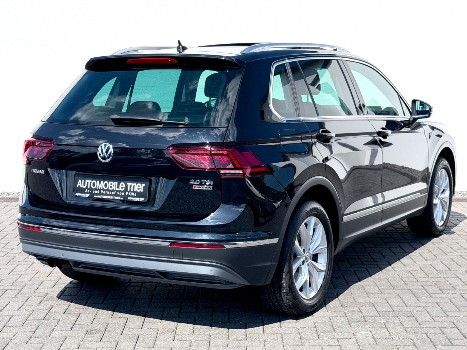 Bild 7 von 18 - Volkswagen Tiguan - Gebrauchtwagen von Automobile Trier Volkswagen Tiguan Highline 2.0 TSI DSG 4M, LED, ACC, PANO