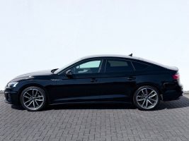 Audi A5 Sportback 40 TDI S line Sport Plus Paket in Schwarz als Limousine - Fahrzeugfoto 8