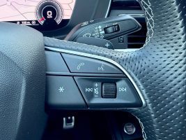 Audi A5 Sportback 40 TDI S line Sport Plus Paket in Schwarz als Limousine - Fahrzeugfoto 16