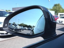 Audi A5 Sportback 40 TDI S line Sport Plus Paket in Schwarz als Limousine - Fahrzeugfoto 17