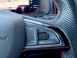 Skoda Kodiaq RS 2.0 TDI DSG 4x4 /LED/ACC/AHK/360°CAM/ in Blau als SUV/Geländewagen/Pickup - Fahrzeugfoto 16