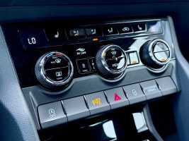 Skoda Kodiaq RS 2.0 TDI DSG 4x4 /LED/ACC/AHK/360°CAM/ in Blau als SUV/Geländewagen/Pickup - Fahrzeugfoto 20