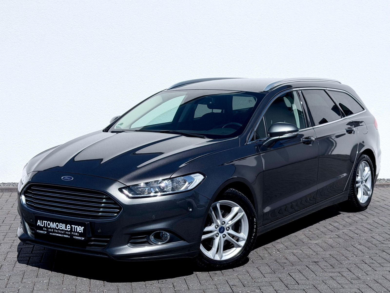 Ford Mondeo Turnier Business Edition 2.0 TDCI - Bild 1 Ford Mondeo Turnier Business Edition 2.0 TDCI als Kombi - Fahrzeugfoto 1