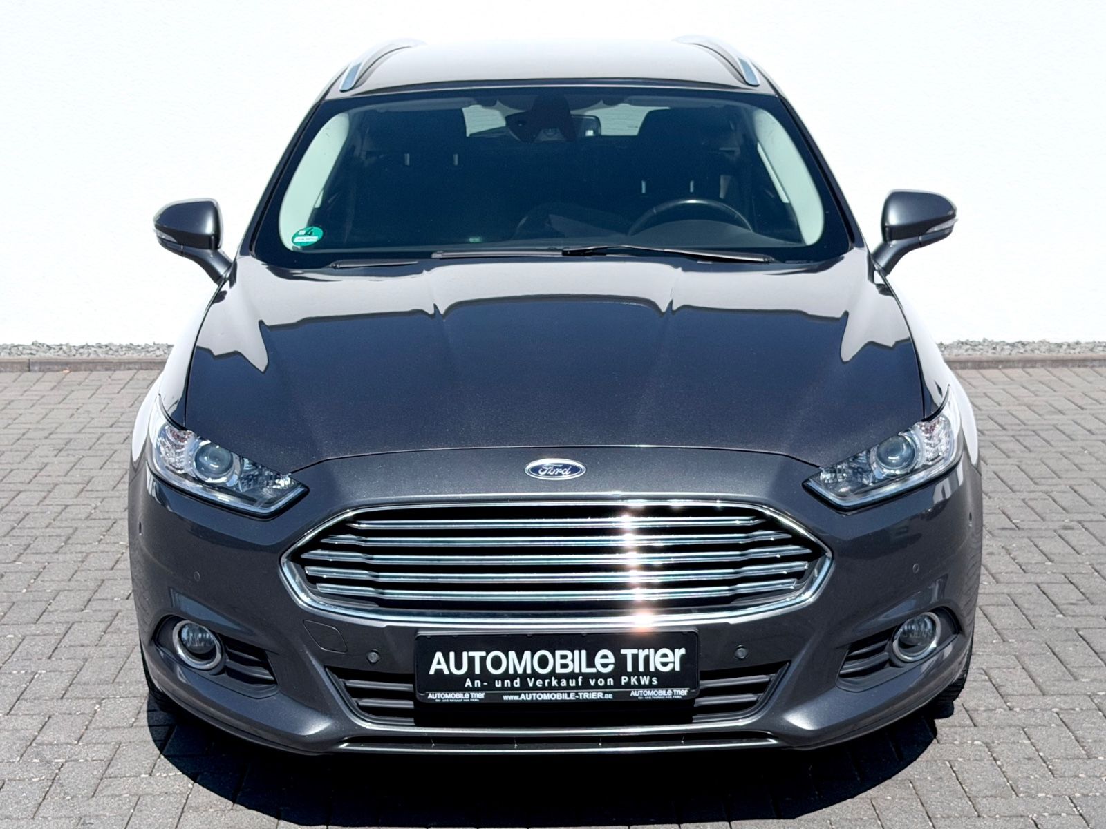 Ford Mondeo Turnier Business Edition 2.0 TDCI - Bild 2 Ford Mondeo Turnier Business Edition 2.0 TDCI als Kombi - Fahrzeugfoto 2