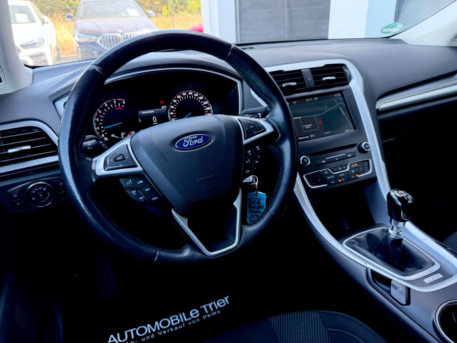 Ford Mondeo Turnier Business Edition 2.0 TDCI - Bild 10 Ford Mondeo Turnier Business Edition 2.0 TDCI als Kombi - Fahrzeugfoto 10
