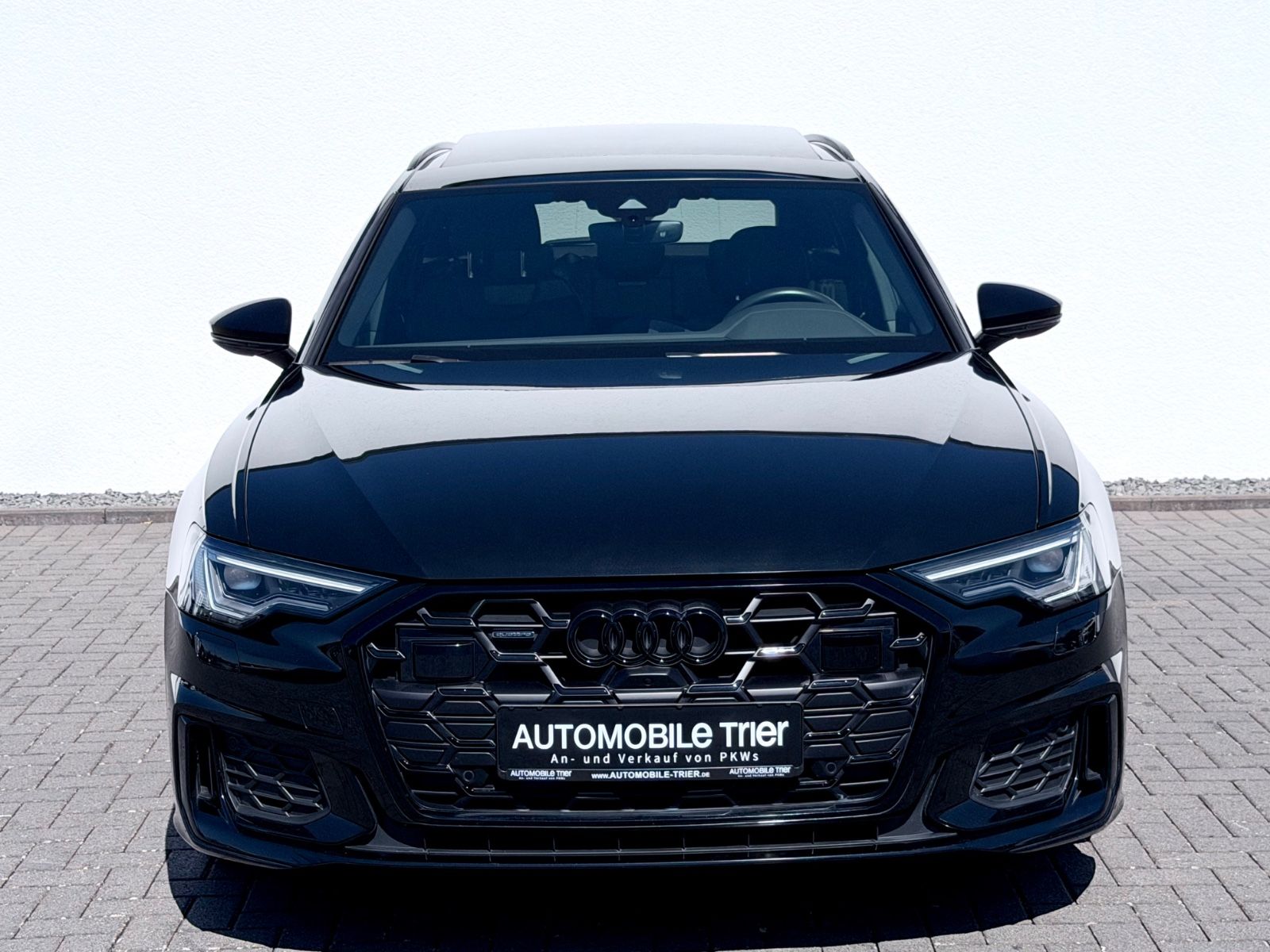 Audi A6 Avant 40 TDI S line Sport Plus Paket /1.Hand/ - Bild 2 Audi A6 Avant 40 TDI S line Sport Plus Paket /1.Hand/ in Schwarz als Kombi - Fahrzeugfoto 2