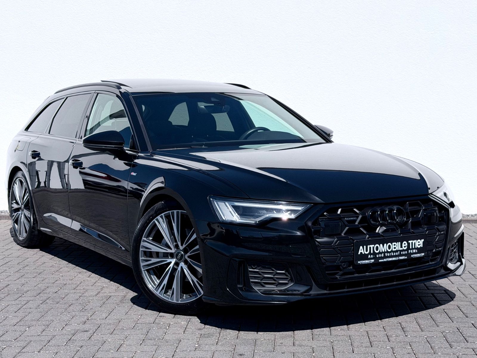 Audi A6 Avant 40 TDI S line Sport Plus Paket /1.Hand/ - Bild 3 Audi A6 Avant 40 TDI S line Sport Plus Paket /1.Hand/ in Schwarz als Kombi - Fahrzeugfoto 3