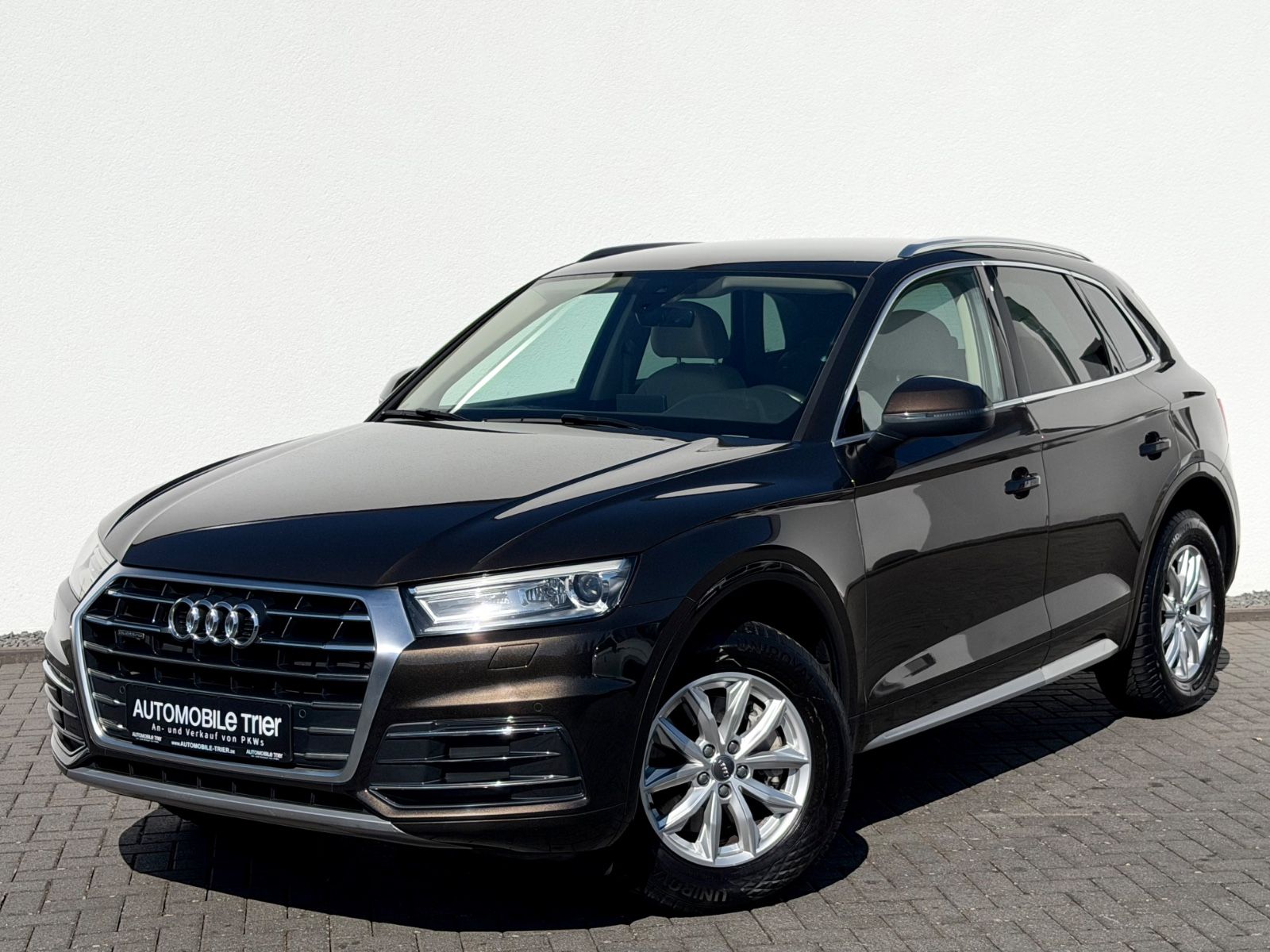 Audi Q5 2.0 TFSI quattro design /NAVI/LED/CAM/1.HAND/ in Braun als SUV/Geländewagen/Pickup - Fahrzeugfoto 1