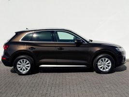 Audi Q5 2.0 TFSI quattro design /NAVI/LED/CAM/1.HAND/ in Braun als SUV/Geländewagen/Pickup - Fahrzeugfoto 4