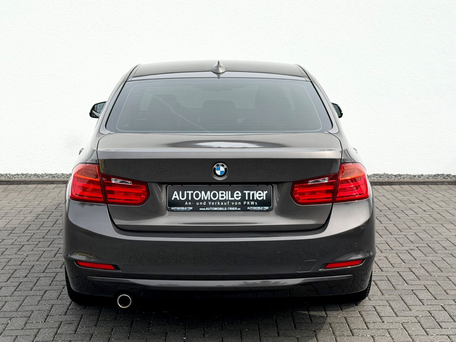 BMW 318d Limousine /SERVICE/TÜV NEU/GARANTIE/ - Bild 5 BMW 318d Limousine /SERVICE/TÜV NEU/GARANTIE/ - Fahrzeugfoto 5
