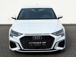 Audi A3 Sportback 35 TFSI S line/NAVI/LED/PDC/CARPLAY in Weiß als Limousine - Fahrzeugfoto 2