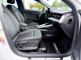 Audi A3 Sportback 35 TFSI S line/NAVI/LED/PDC/CARPLAY in Weiß als Limousine - Fahrzeugfoto 13
