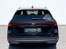 Volkswagen Passat Variant 1.5 TSI DSG /LED/ACC/CAM/1.HAND/ in Schwarz als Kombi - Fahrzeugfoto 6