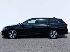 Volkswagen Passat Variant 1.5 TSI DSG /LED/ACC/CAM/1.HAND/ in Schwarz als Kombi - Fahrzeugfoto 8