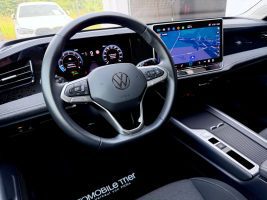 Volkswagen Passat Variant 1.5 TSI DSG /LED/ACC/CAM/1.HAND/ in Schwarz als Kombi - Fahrzeugfoto 10