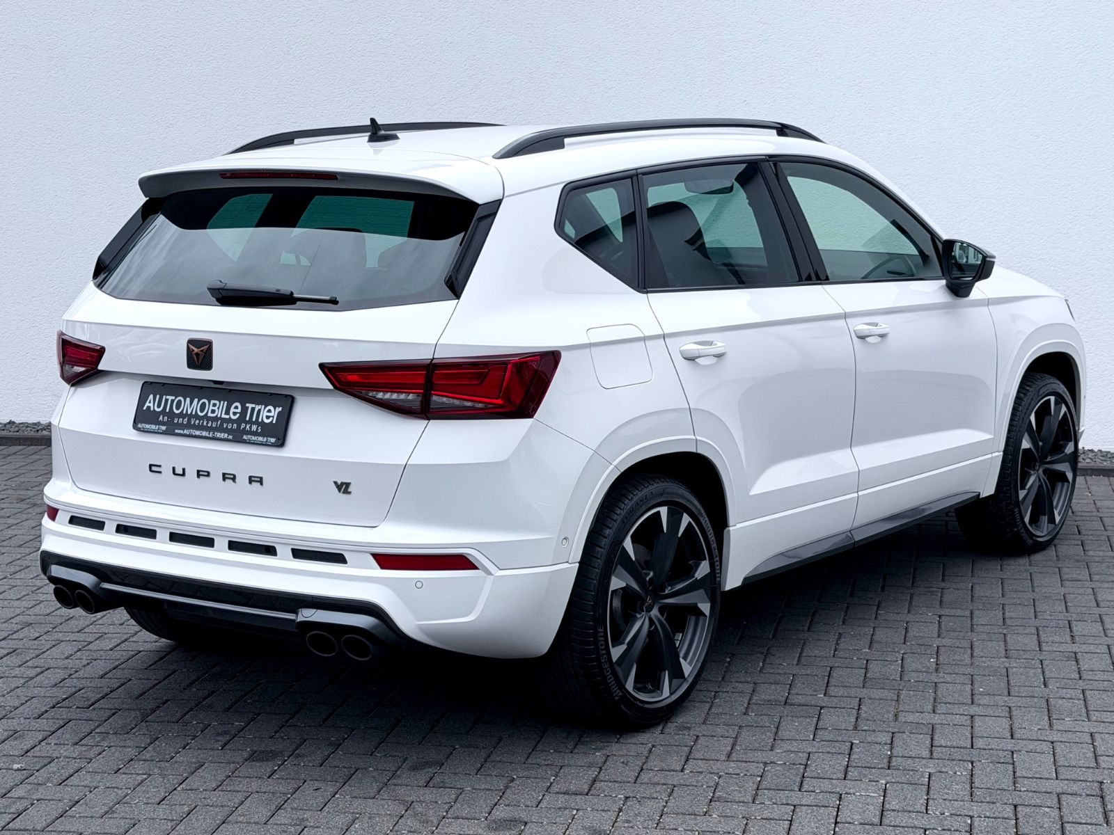 Cupra Ateca VZ 2.0 TSI DSG 4Drive /NAVI/LED/360°CAM/ - Bild 5 Cupra Ateca VZ 2.0 TSI DSG 4Drive /NAVI/LED/360°CAM/ in Weiß als SUV/Geländewagen/Pickup - Fahrzeugfoto 5
