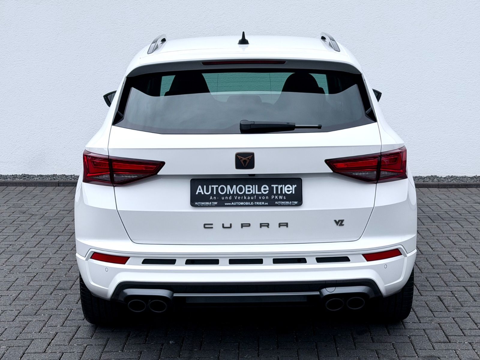 Cupra Ateca VZ 2.0 TSI DSG 4Drive /NAVI/LED/360°CAM/ - Bild 6 Cupra Ateca VZ 2.0 TSI DSG 4Drive /NAVI/LED/360°CAM/ in Weiß als SUV/Geländewagen/Pickup - Fahrzeugfoto 6