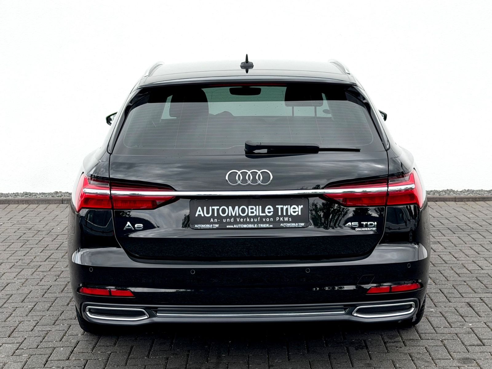 Audi A6 Avant 45 TDI quattro sport /LED/ACC/CAM/ - Bild 6 Audi A6 Avant 45 TDI quattro sport /LED/ACC/CAM/ in Schwarz als Kombi - Fahrzeugfoto 6