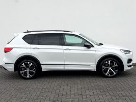 Seat Tarraco FR 2.0 TDI DSG 4Drive /PANO/LED/ACC/AHK/ in Weiß als SUV/Geländewagen/Pickup - Fahrzeugfoto 4