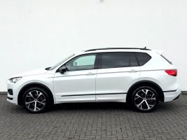 Seat Tarraco FR 2.0 TDI DSG 4Drive /PANO/LED/ACC/AHK/ in Weiß als SUV/Geländewagen/Pickup - Fahrzeugfoto 8
