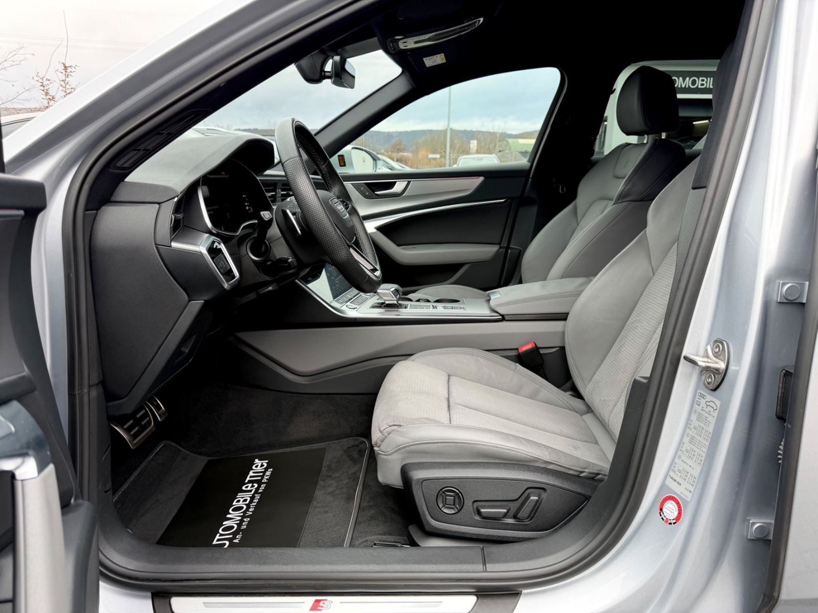 Audi A6 Avant 50 TDI quattro S line Sport Plus Paket - Bild 9 Audi A6 Avant 50 TDI quattro S line Sport Plus Paket in FLORETTSILBER als Kombi - Fahrzeugfoto 9