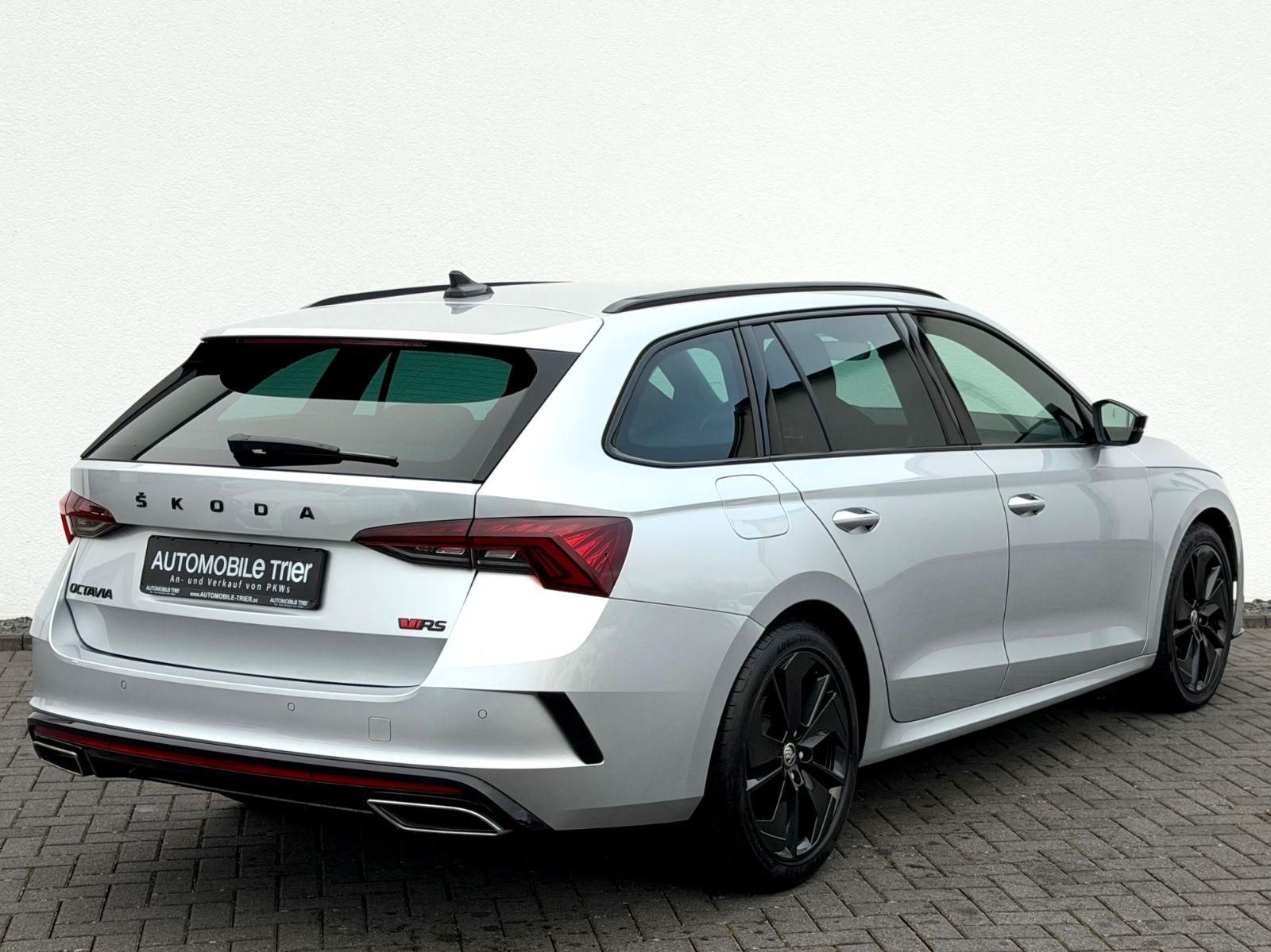 Skoda Octavia Combi RS 2.0 TDI DSG /NAVI/LED/HUD/AHK/ - Bild 5 Skoda Octavia Combi RS 2.0 TDI DSG /NAVI/LED/HUD/AHK/ in Silber als Kombi - Fahrzeugfoto 5