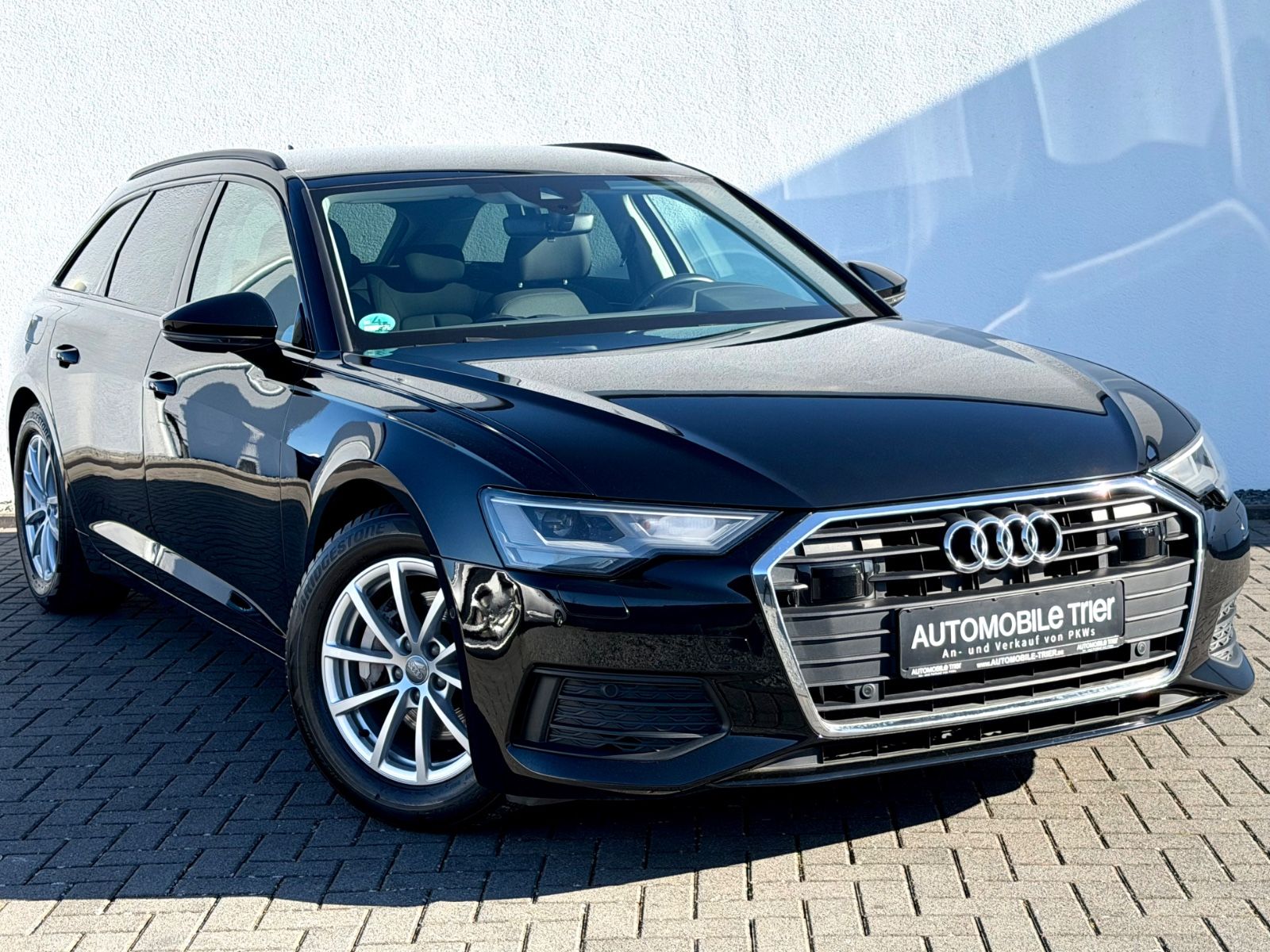 Audi A6 Avant 40 TDI /NAVI/LED/ACC/CAM/GARANTIE/ - Bild 3 Audi A6 Avant 40 TDI /NAVI/LED/ACC/CAM/GARANTIE/ in BRILLANTSCHWARZ als Kombi - Fahrzeugfoto 3