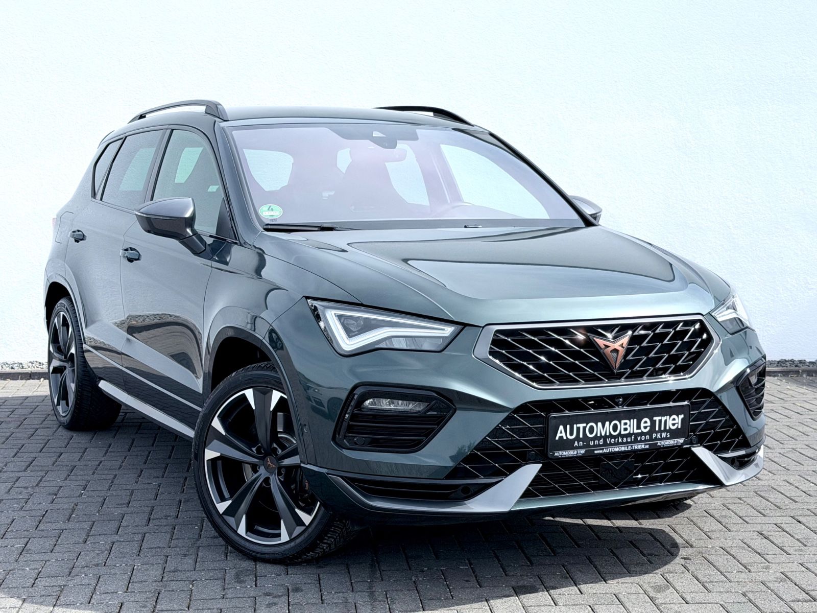 Cupra Ateca VZ 2.0 TSI DSG 4Drive/LED/ACC/LHZ/360° CAM - Bild 3 Cupra Ateca VZ 2.0 TSI DSG 4Drive/LED/ACC/LHZ/360° CAM als SUV/Geländewagen/Pickup - Fahrzeugfoto 3