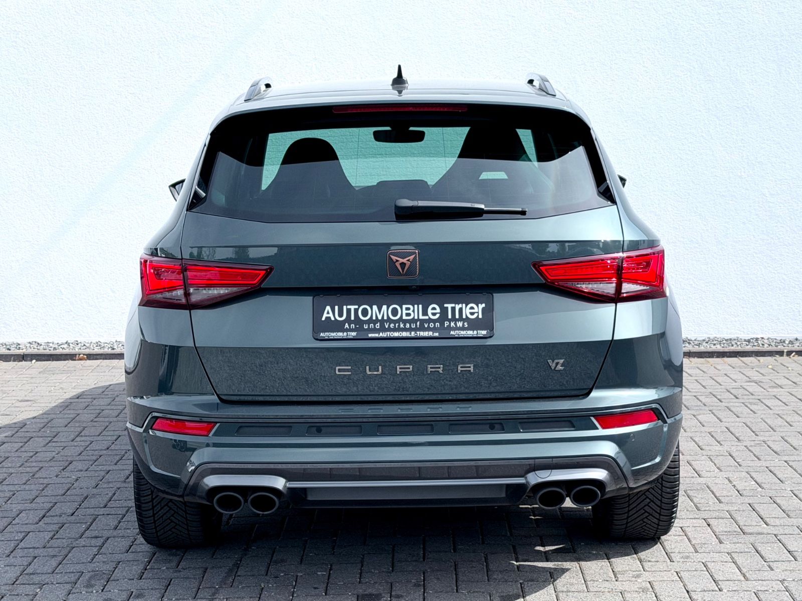 Cupra Ateca VZ 2.0 TSI DSG 4Drive/LED/ACC/LHZ/360° CAM - Bild 6 Cupra Ateca VZ 2.0 TSI DSG 4Drive/LED/ACC/LHZ/360° CAM als SUV/Geländewagen/Pickup - Fahrzeugfoto 6