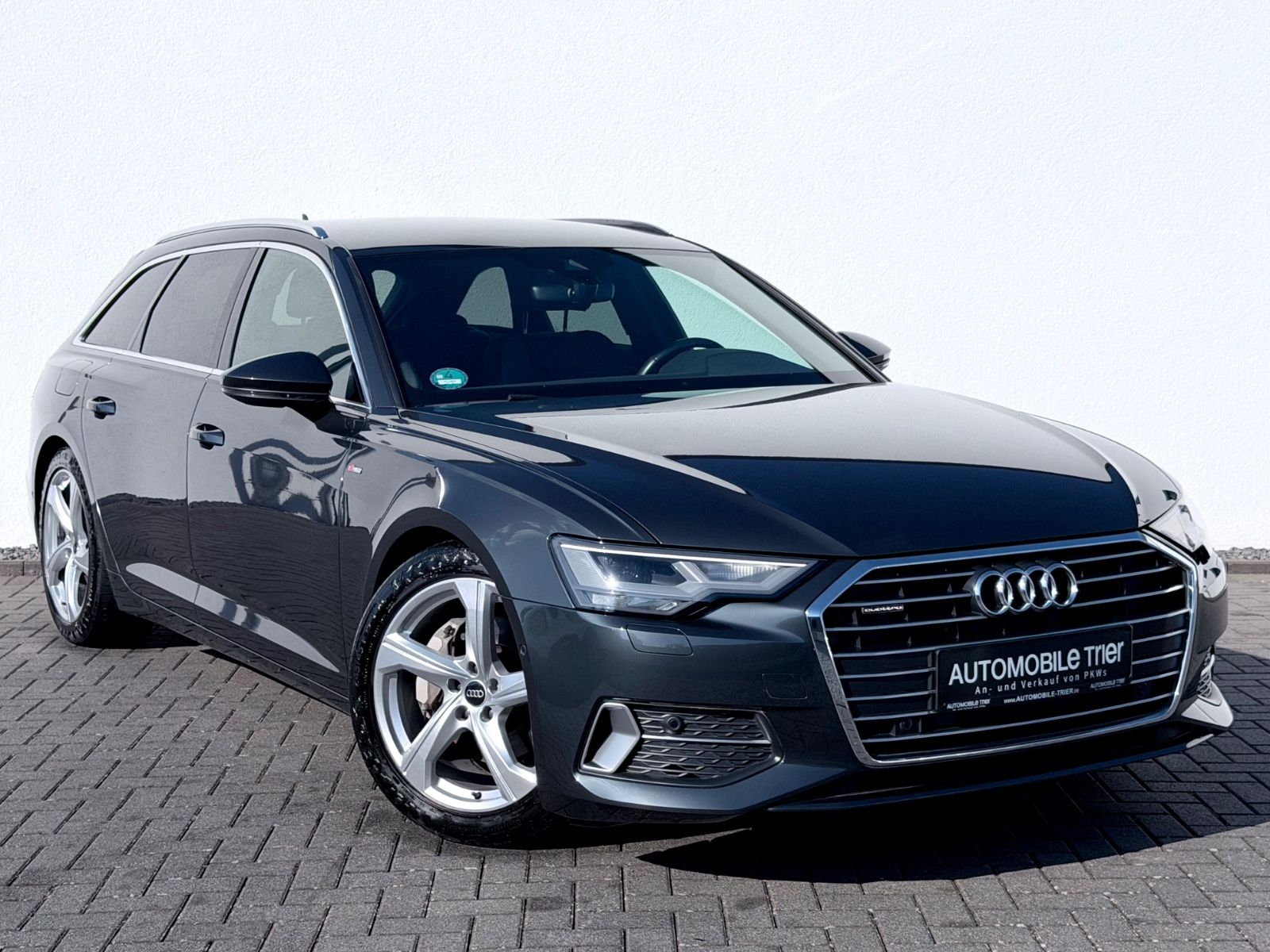 Audi A6 Avant 45 TDI quattro S line Sport Plus Paket - Bild 3 Audi A6 Avant 45 TDI quattro S line Sport Plus Paket in Grau als Kombi - Fahrzeugfoto 3