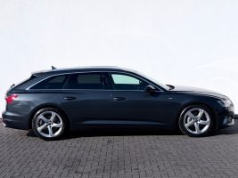 Audi A6 Avant 45 TDI quattro S line Sport Plus Paket in Grau als Kombi - Fahrzeugfoto 4