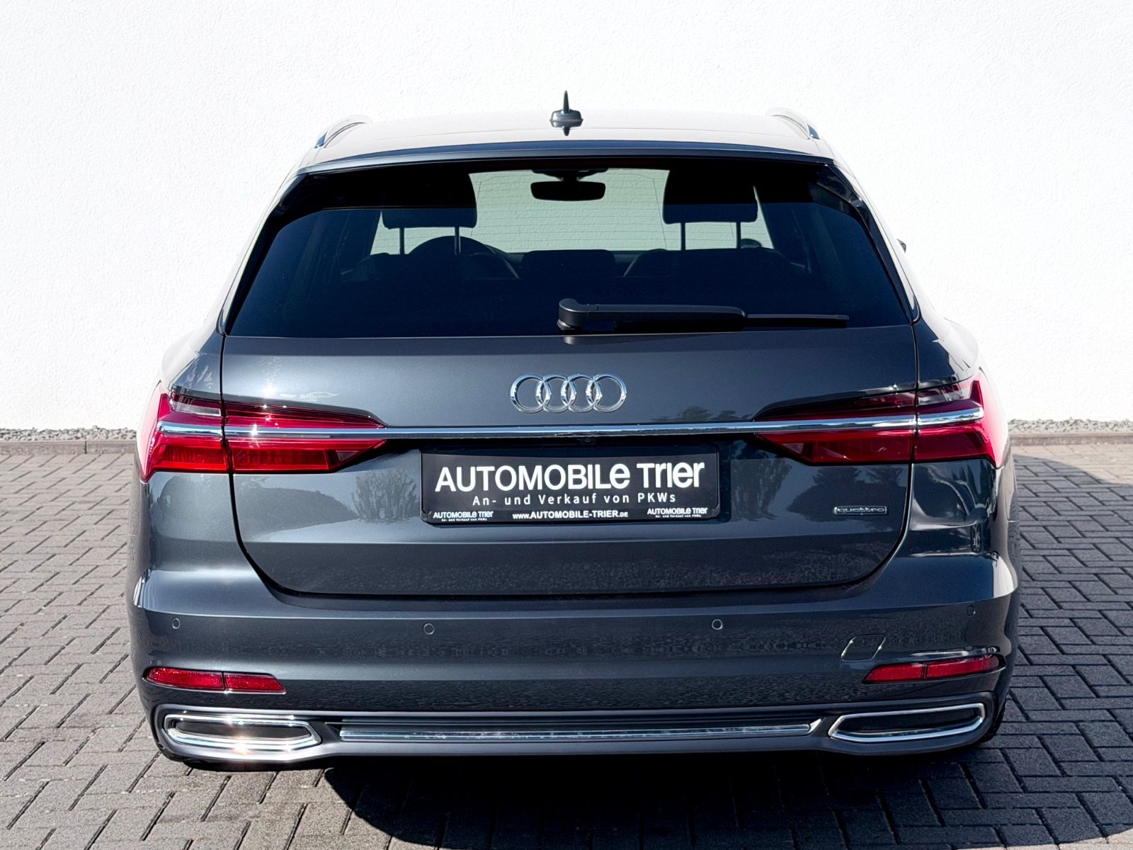 Audi A6 Avant 45 TDI quattro S line Sport Plus Paket - Bild 6 Audi A6 Avant 45 TDI quattro S line Sport Plus Paket in Grau als Kombi - Fahrzeugfoto 6