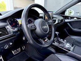 Audi A6 Avant 3.0 TDI quattro S line Competition Plus in Weiß als Kombi - Fahrzeugfoto 10