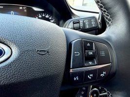 Ford Puma Titanium X / NAVI/LED/ACC/CAM/1.HAND/ in Schwarz als SUV/Geländewagen/Pickup - Fahrzeugfoto 16