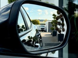 Ford Puma Titanium X / NAVI/LED/ACC/CAM/1.HAND/ in Schwarz als SUV/Geländewagen/Pickup - Fahrzeugfoto 17