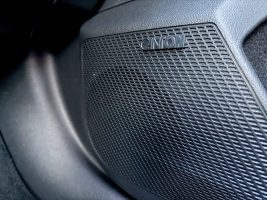 Skoda Octavia Combi RS 2.0 TSI DSG /MASSAGE/PANO/HUD/ in Weiß als Kombi - Fahrzeugfoto 27