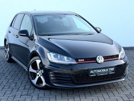 Volkswagen Golf VII Lim. GTI Performance BMT in Schwarz als Limousine - Fahrzeugfoto 3