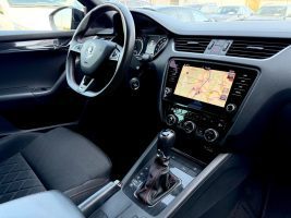 Skoda Octavia Combi RS 2.0 TDI DSG 4x4 /LED/ACC/CAM/ in Schwarz als Kombi - Fahrzeugfoto 12