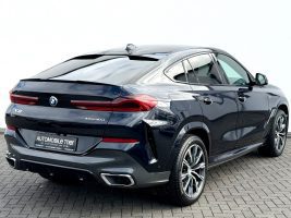 BMW X6 xDrive 40 d M Sport Paket/LED/HUD/AHK/CAM/ in Schwarz als SUV/Geländewagen/Pickup - Fahrzeugfoto 5