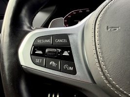 BMW X6 xDrive 40 d M Sport Paket/LED/HUD/AHK/CAM/ in Schwarz als SUV/Geländewagen/Pickup - Fahrzeugfoto 15