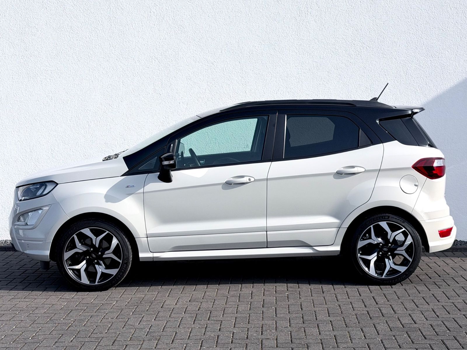 Ford EcoSport ST-Line 1.5 TDCI /NAVI/CAM/B&O/GARANTIE - Bild 8 Ford EcoSport ST-Line 1.5 TDCI /NAVI/CAM/B&O/GARANTIE als SUV/Geländewagen/Pickup - Fahrzeugfoto 8