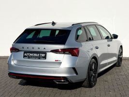 Skoda Octavia Combi RS 2.0 TDI DSG /LED/CAM/HUD/AHK/ in Silber als Kombi - Fahrzeugfoto 5