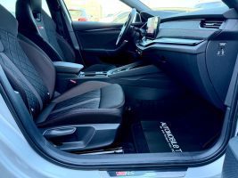 Skoda Octavia Combi RS 2.0 TDI DSG /LED/CAM/HUD/AHK/ in Silber als Kombi - Fahrzeugfoto 13