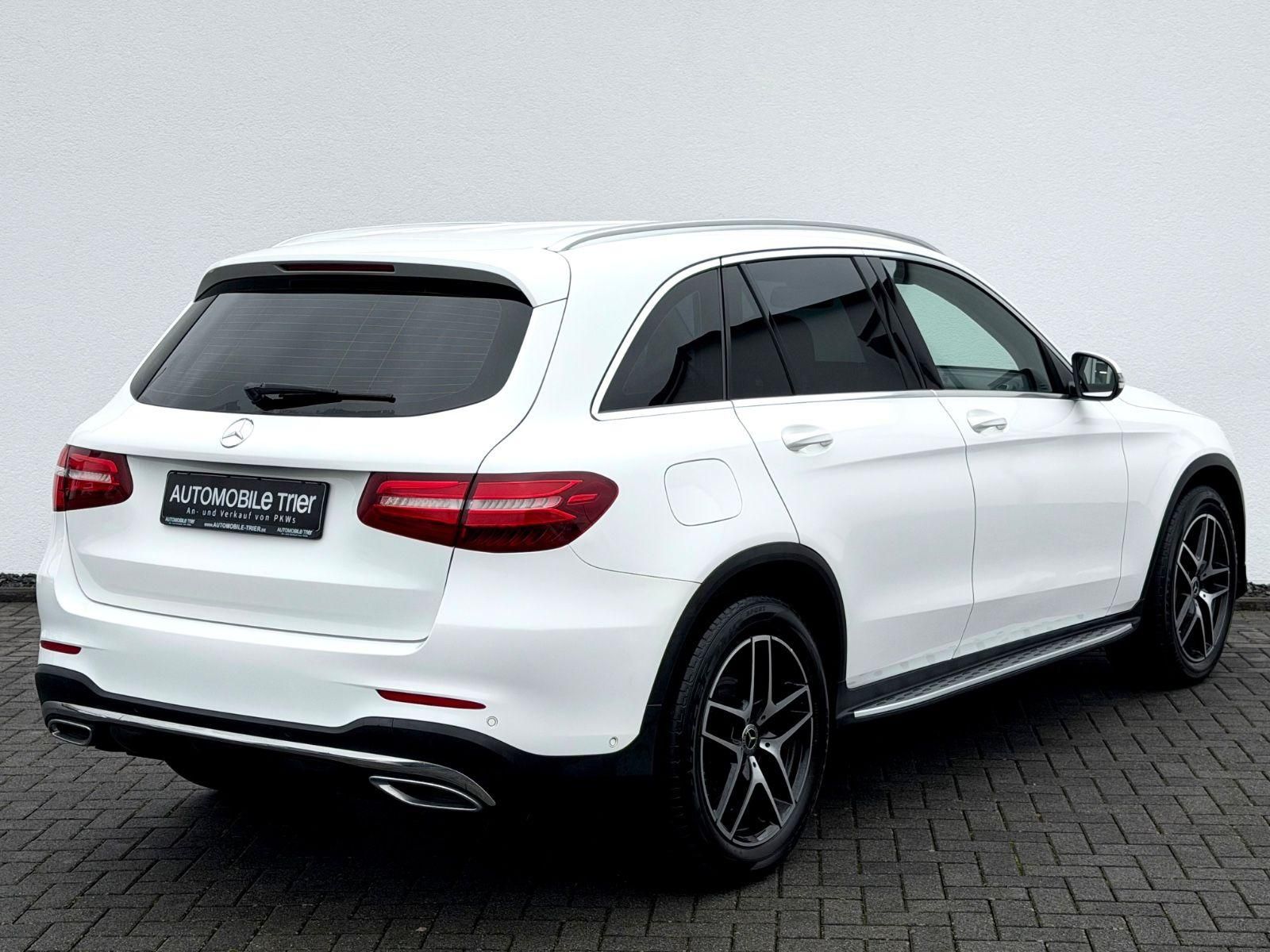 Mercedes-Benz GLC 250 d 4Matic Amg Line / NAVI/LED/AHK/1.HAND/ - Bild 5 Mercedes-Benz GLC 250 d 4Matic Amg Line / NAVI/LED/AHK/1.HAND/ in POLARWEISS als SUV/Geländewagen/Pickup - Fahrzeugfoto 5