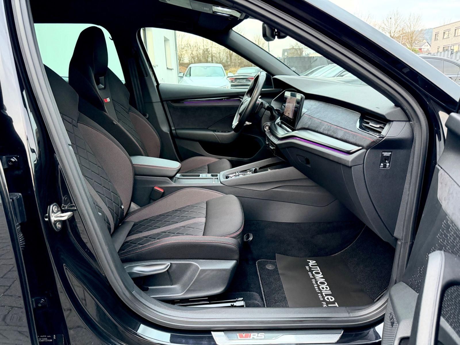 Skoda Octavia Combi RS 2.0 TDI DSG /LED/ACC/1.HAND/ - Bild 13 Skoda Octavia Combi RS 2.0 TDI DSG /LED/ACC/1.HAND/ in CERNA MAGIC/BLACK MAGIC als Kombi - Fahrzeugfoto 13
