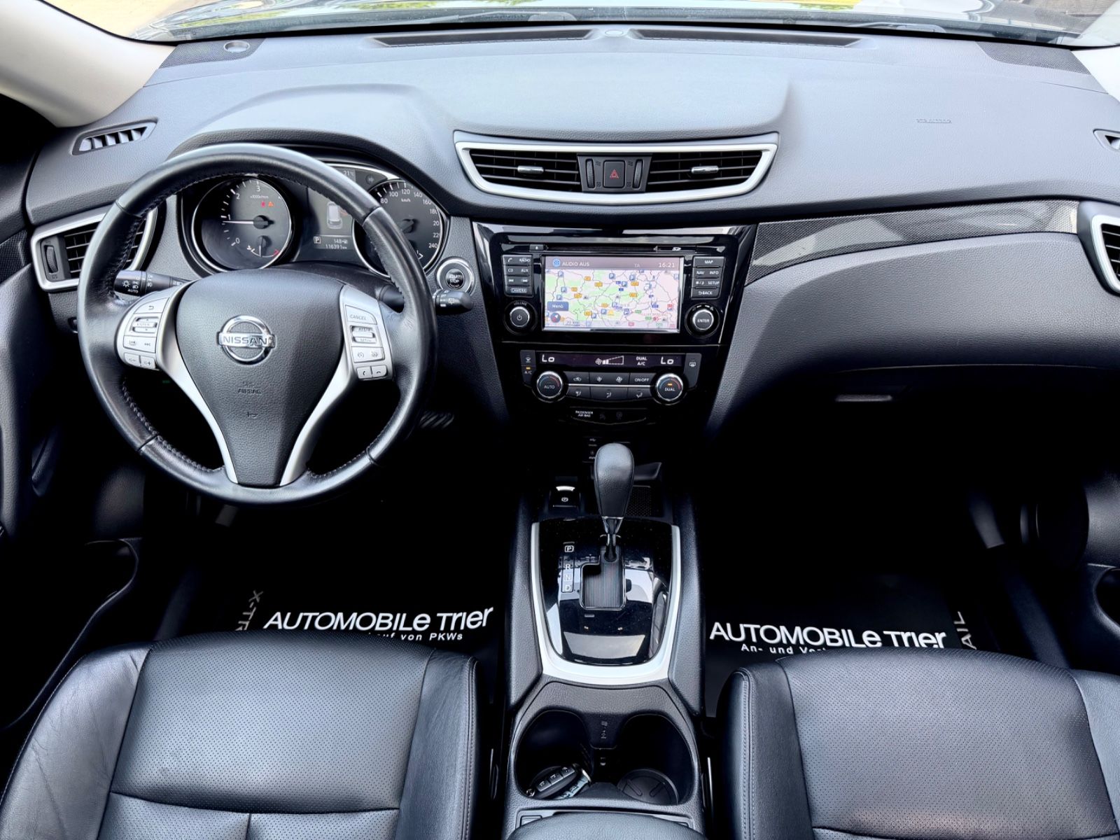 Nissan X-Trail 2.0 dCi Automatik /NAVI/LED/360°CAM/ - Bild 11 Nissan X-Trail 2.0 dCi Automatik /NAVI/LED/360°CAM/ in Schwarz als SUV/Geländewagen/Pickup - Fahrzeugfoto 11