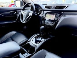 Nissan X-Trail 2.0 dCi Automatik /NAVI/LED/360°CAM/ in Schwarz als SUV/Geländewagen/Pickup - Fahrzeugfoto 12