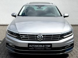 Volkswagen Passat Variant R Line 2.0 TDI DSG 4Motion in Silber als Kombi - Fahrzeugfoto 2
